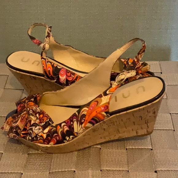 WOMENS WEDGE SANDALS SIZE 9.5 - Picture 3 of 7